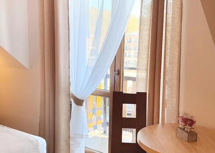 Benjamin Lejlighed *