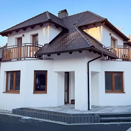 Benjamin Apartment *